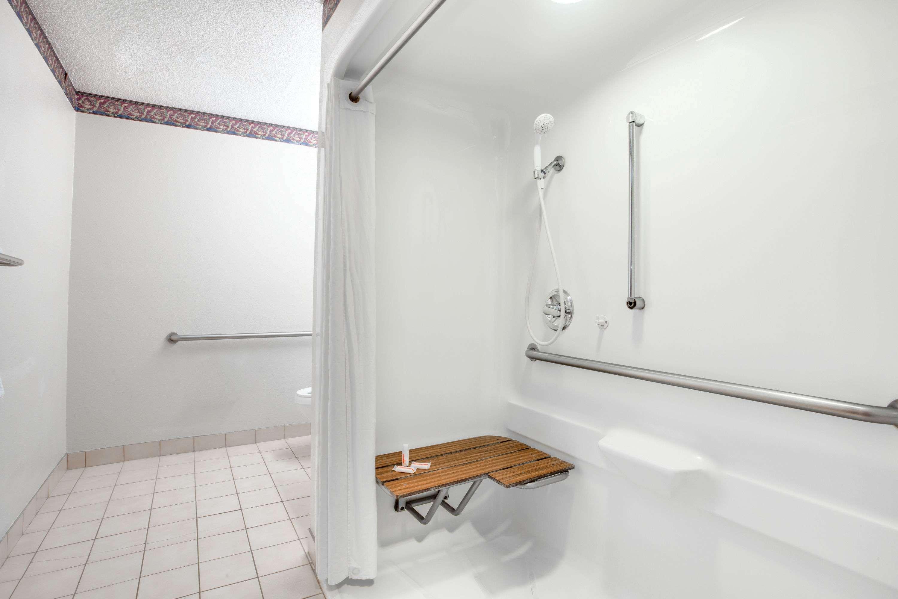 Microtel Inn & Suites By Wyndham Savannah/Pooler Экстерьер фото
