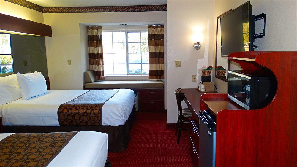 Microtel Inn & Suites By Wyndham Savannah/Pooler Экстерьер фото