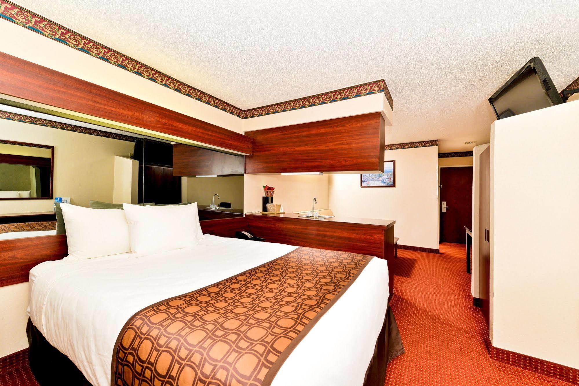 Microtel Inn & Suites By Wyndham Savannah/Pooler Экстерьер фото