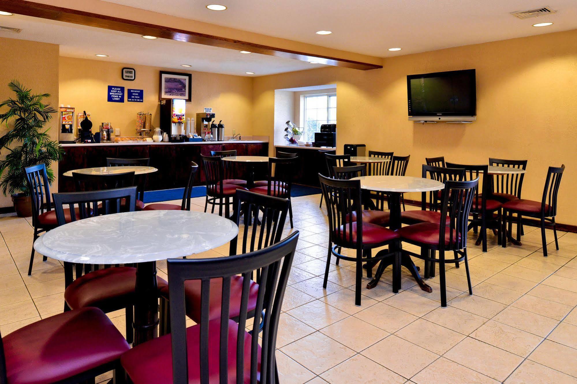 Microtel Inn & Suites By Wyndham Savannah/Pooler Экстерьер фото